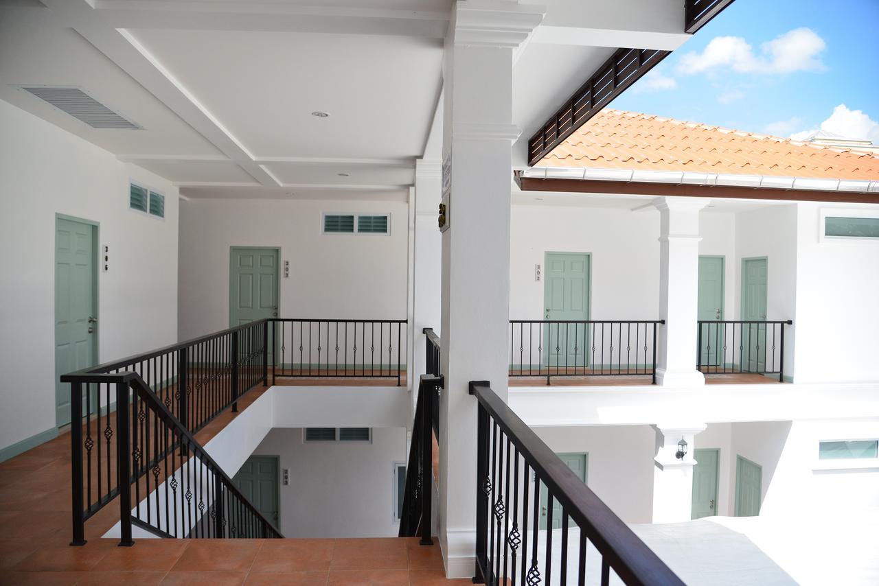 Sino Mansion Hotel Ранонг Екстериор снимка