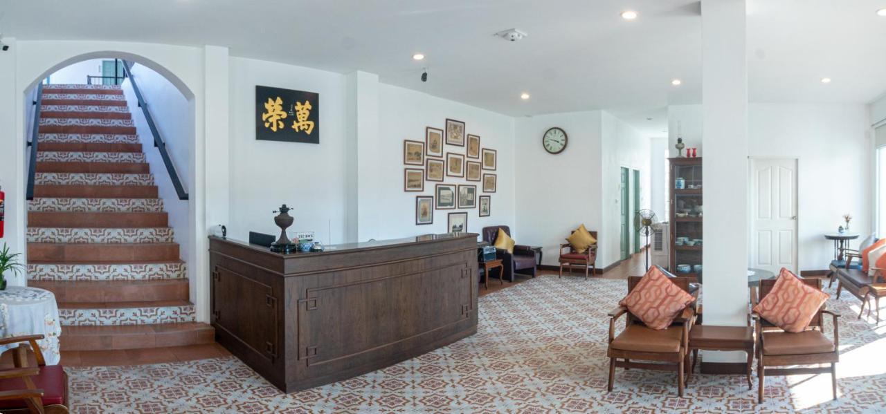 Sino Mansion Hotel Ранонг Екстериор снимка